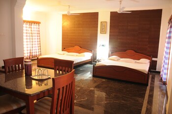 Hotel Landmark Guestroom